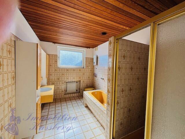 Großzügige Stadtwohnung mit Balkonterrasse 5 zimmer