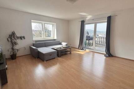 Wohnung Berching Pollanten - 3 Zimmer, 94 m&sup2;, 880&euro; | Angebot:25371177