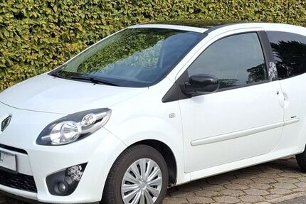 Renault Twingo 123.010 km 1.950 &euro; Rosengarten 21224