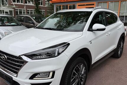 Hyundai TUCSON 42.300 km 18.490 &euro; Magdeburg 39124