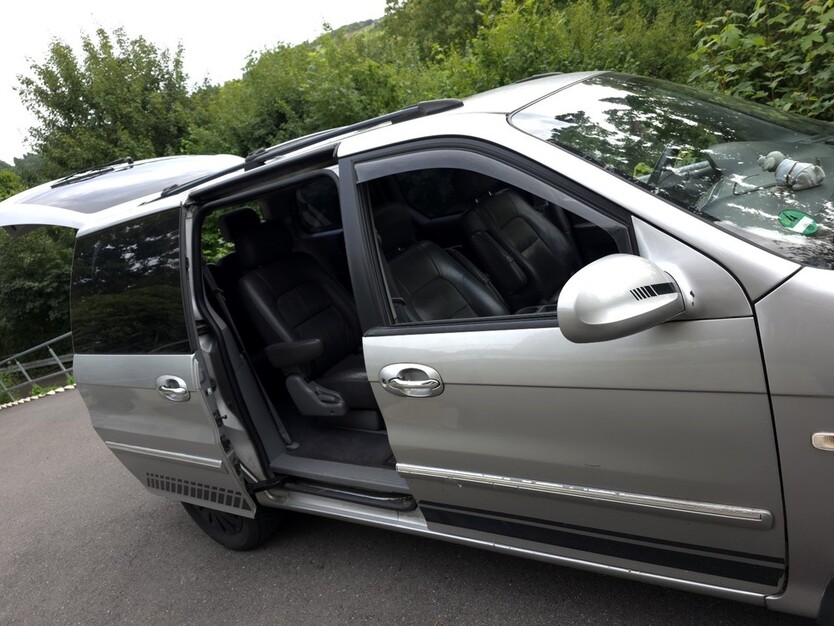 Kia Carnival 186.000 km 3.900 € Ennepetal 58256