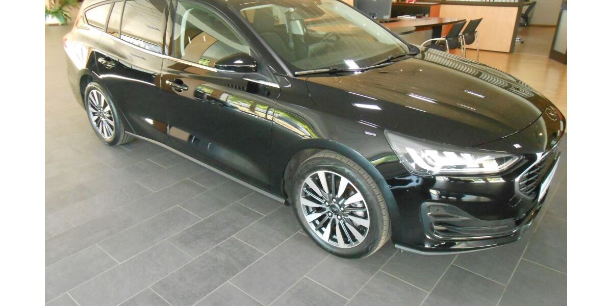 Ford Focus 28.900 km 19.980 &euro; Deggendorf 94469