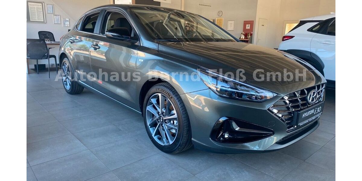 Hyundai i30 7.500 km 21.990 &euro; Zwickau 08064