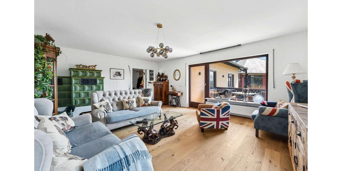 Einfamilienhaus Würzburg Dürrbachau - 8 Zimmer, 208 m&sup2;, 2.700&euro; | Angebot:26185050