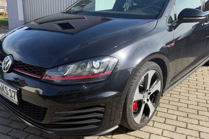 VW Golf 144.000 km 13.490 &euro; Roth 91154