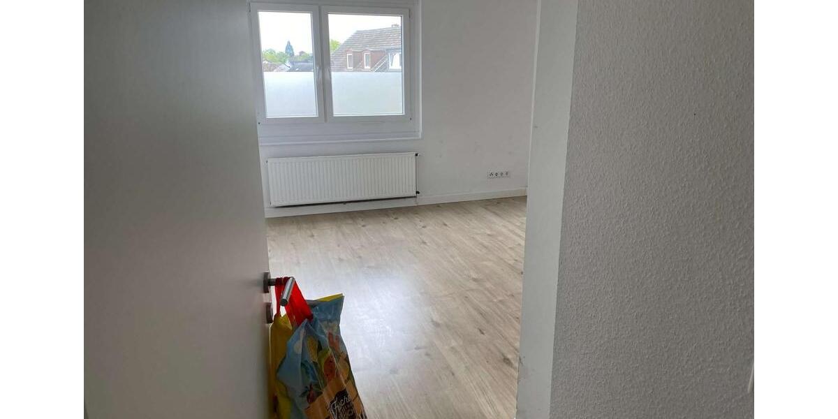 Etagenwohnung Düren - 2 Zimmer, 57 m&sup2;, 547&euro; | Angebot:26378355