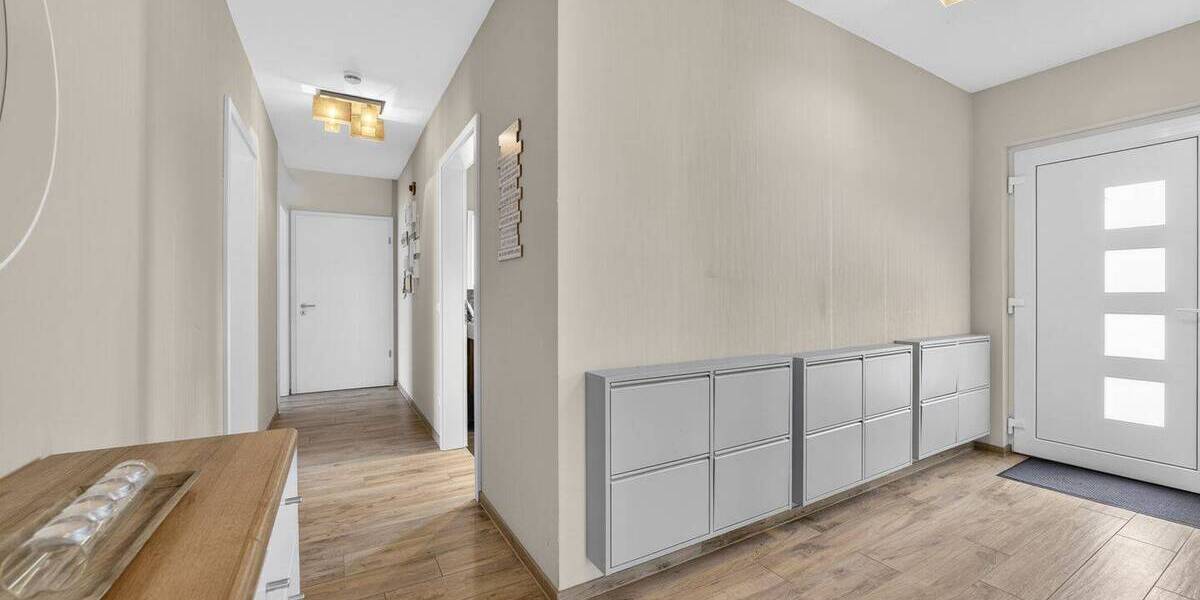 Bungalow Bekond - 4 Zimmer, 130 m&sup2;, 579.000&euro; | Angebot:26902270