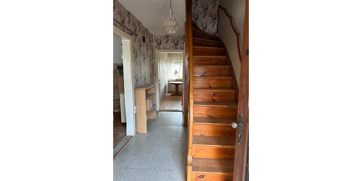 Reihenhaus Hammelburg - 4 Zimmer, 80 m&sup2;, 150.000&euro; | Angebot:26234149