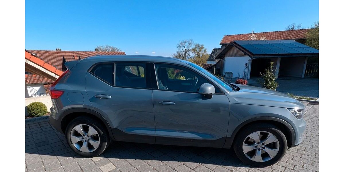 Volvo XC40 68.900 km 23.499 &euro; Icking 82057