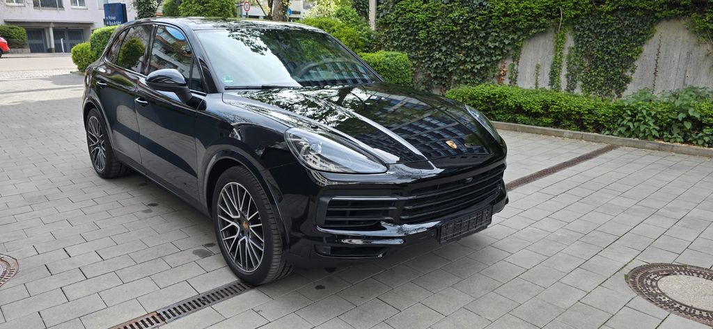 Porsche Cayenne 19.700 km 62.999 &euro; München 80689