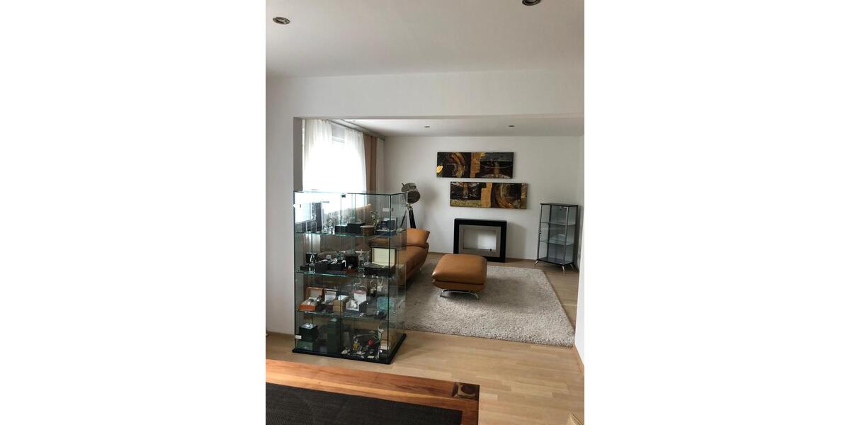 Einfamilienhaus Bad Lippspringe - 9 Zimmer, 237 m&sup2;, 499.000&euro; | Angebot:25052868