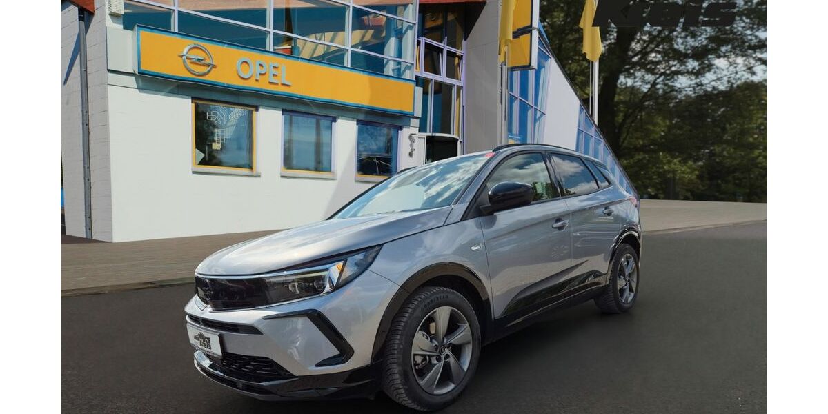 Opel Grandland (X) 16.550 km 25.490 &euro; Großenlüder-Müs 36137