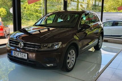 VW Tiguan 121.900 km 16.890 &euro; Nettetal 41334