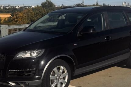 Audi Q7 220.000 km 17.700 &euro; Schwalbach am Taunus 65824