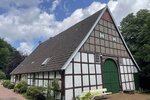 Resthof mit Grünland bei Lotte