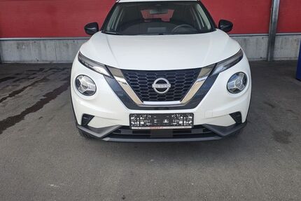 Nissan Juke 123.541 km 10.999 &euro; Stuttgart 70376