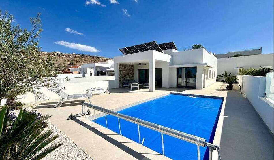 Haus zum Kaufen in Benijófar 478.732 € 120 m²