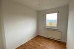 Etagenwohnung Suhl Neundorf - 4 Zimmer, 64 m&sup2;, 400&euro; | Angebot:25568404