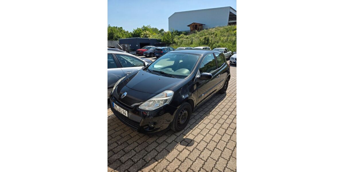 Renault Clio 159.400 km 2.500 &euro; Thür 56743