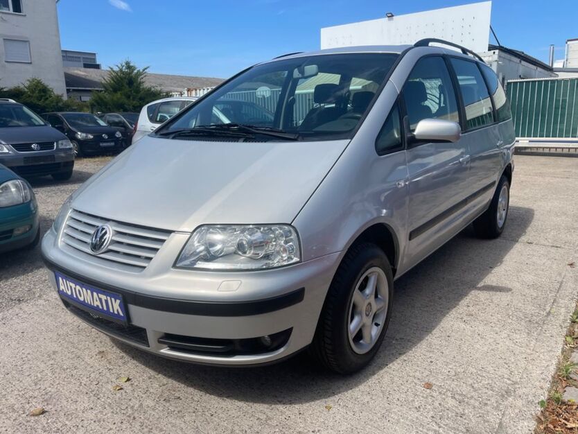 VW Sharan 155.812 km 5.297 € Walldorf 69190