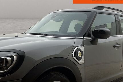 Mini Countryman SE (Cooper) 57.953 km 28.504 &euro; Barsbüttel bei Hamburg 22885
