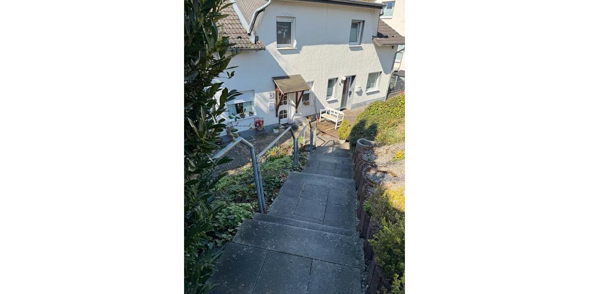 Etagenwohnung Sundern (Sauerland) - 2 Zimmer, 45 m&sup2;, 580&euro; | Angebot:26316167