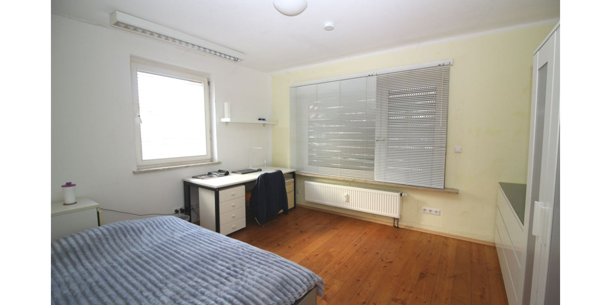 Mehrfamilienhaus, Wohnhaus Stuttgart Untertürkheim - 1 Zimmer, 212 m&sup2;, 1.330.000&euro; | Angebot:26189922