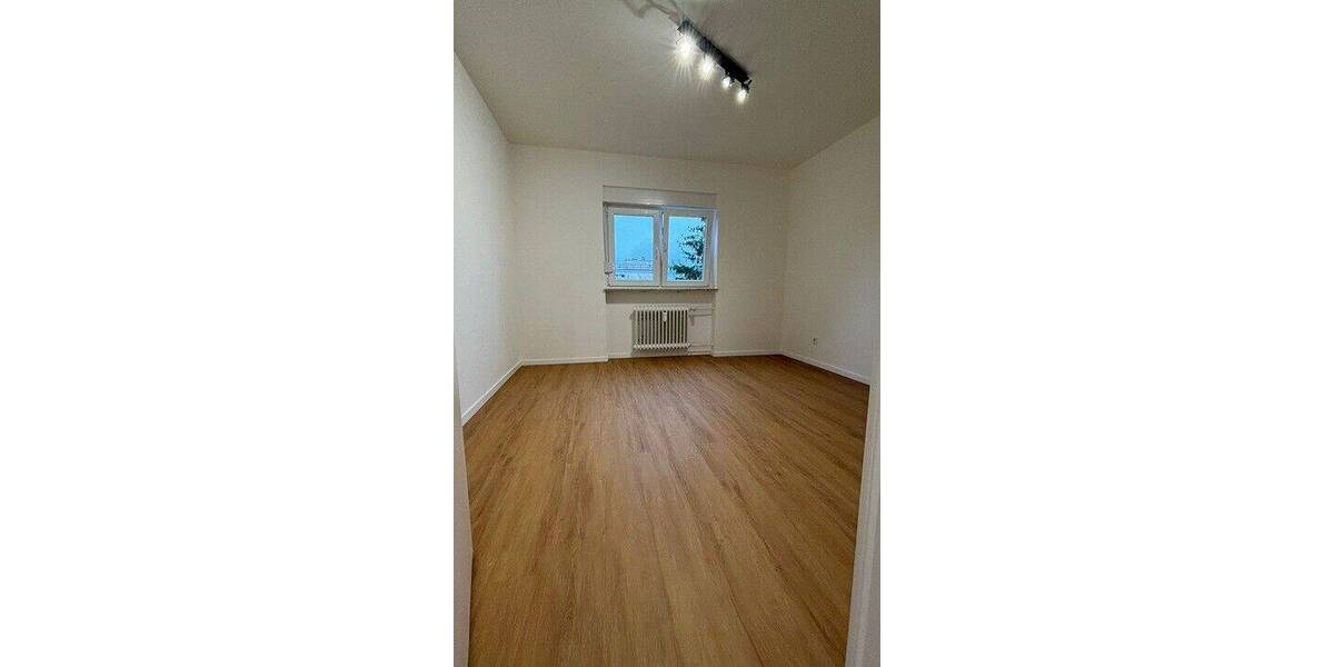 Etagenwohnung Dudweiler Dudweiler - 2 Zimmer, 52 m&sup2;, 550&euro; | Angebot:26863449