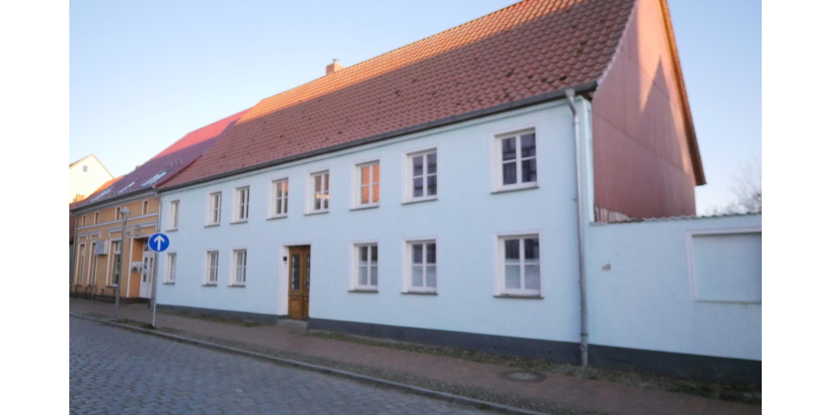 Historisches Stadthaus auf Usedom – viel Raum, großer Hofbereich und besonderes Entwicklungspotenzia - Reihenendhaus Usedom | Angebot:26726131