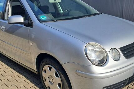 VW Polo 76.346 km 3.980 &euro; Schlüchtern 36381