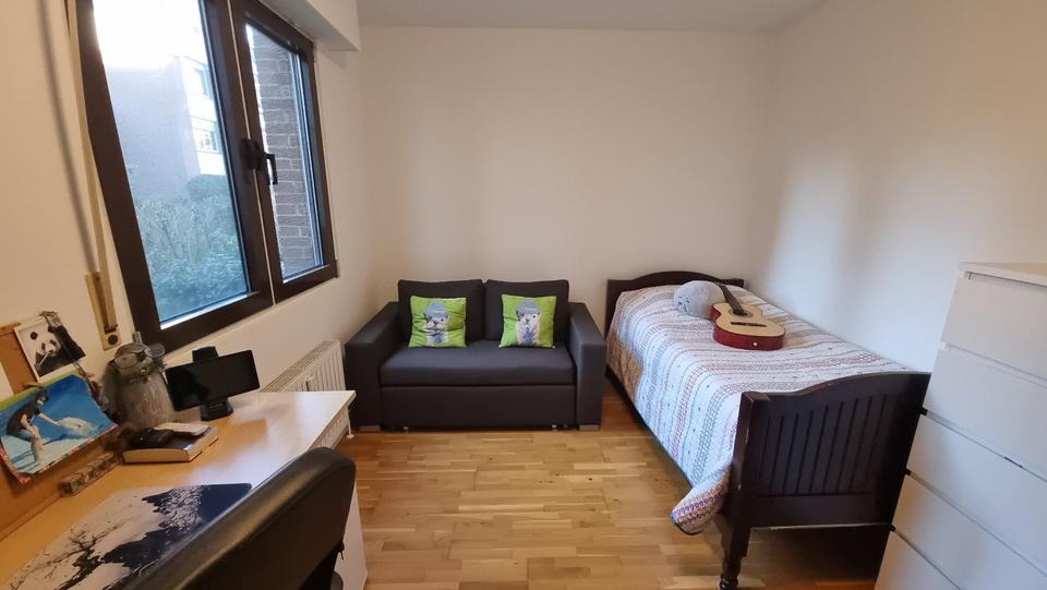 4-Zimmer-Erdgeschosswohnung mit Terrasse& TG platz Provisionsfrei 4 zimmer