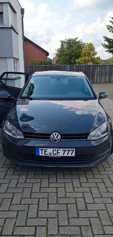 VW Golf 217.000 km 7.900 € Lienen 49536