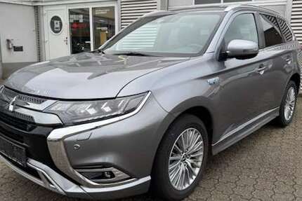Mitsubishi Outlander 39.656 km 24.990 &euro; Moers 47443