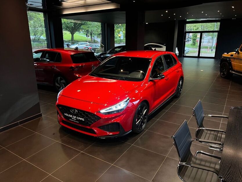 i30