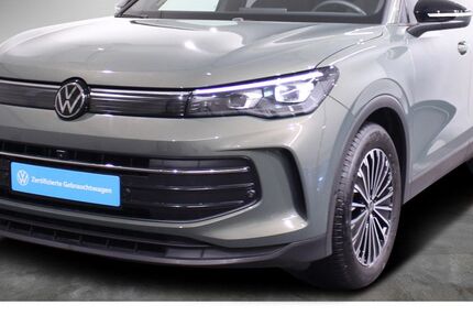 VW Tiguan 25.178 km 38.788 € Brandis 04821
