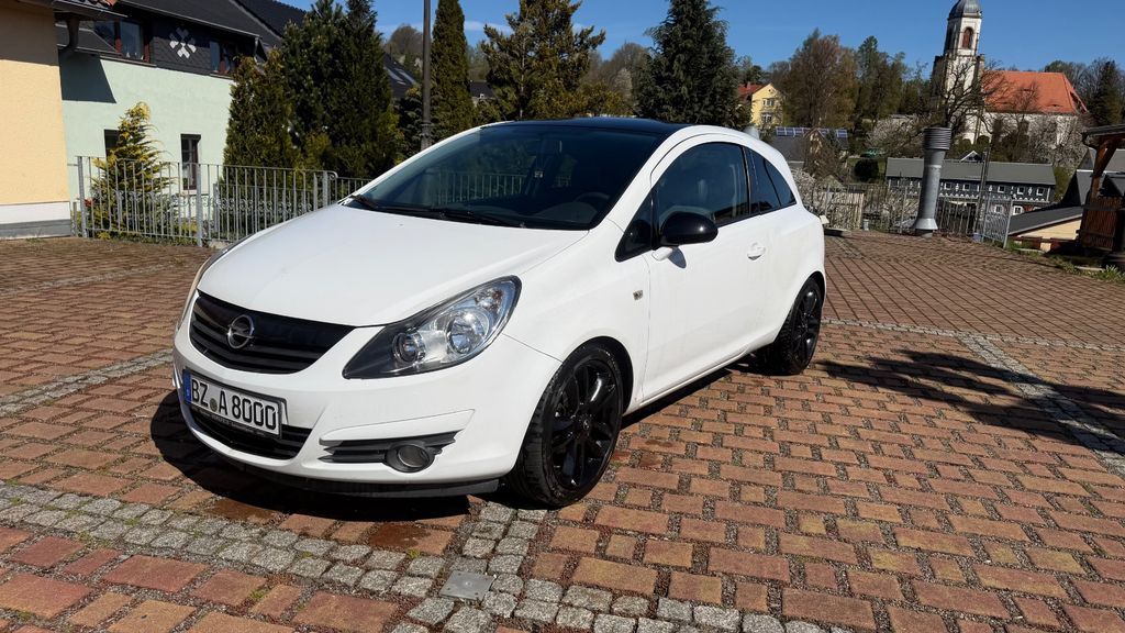 Opel Corsa 108.000 km 2.555 &euro; Sohland 02689
