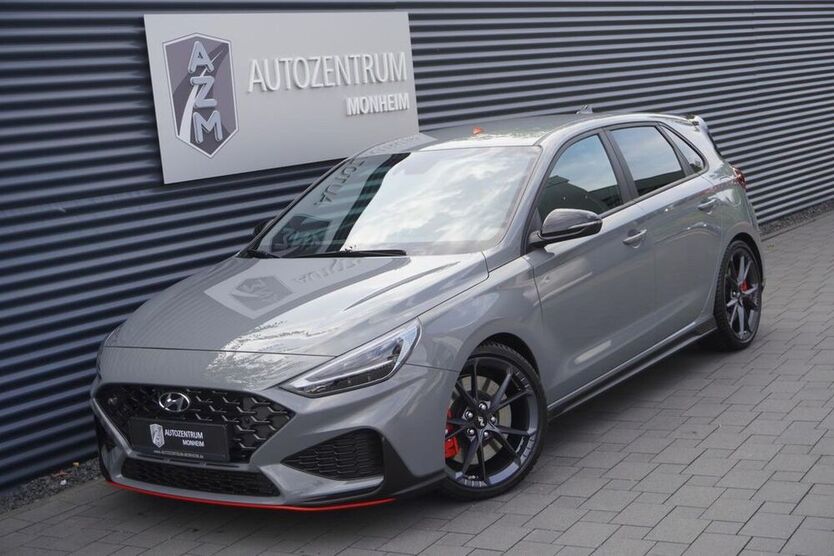 i30