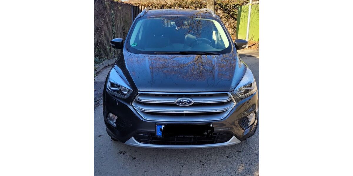 Ford Kuga 89.836 km 13.900 &euro; Waiblingen 71336