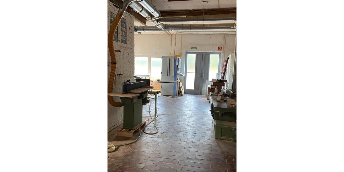 Gewerbeimmobilie 350 qm in Hüllhorst zimmer