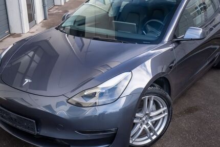 Tesla Model 3 122.100 km 23.400 &euro; Friedberg 86316
