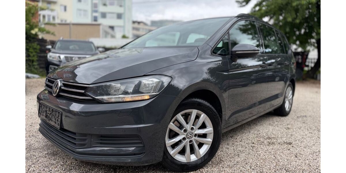 VW Touran 245.000 km 7.950 &euro; Köln 50674