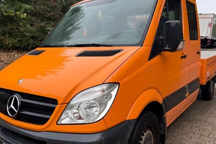 Mercedes-Benz Sprinter 119.800 km 7.990 &euro; Essen 45356