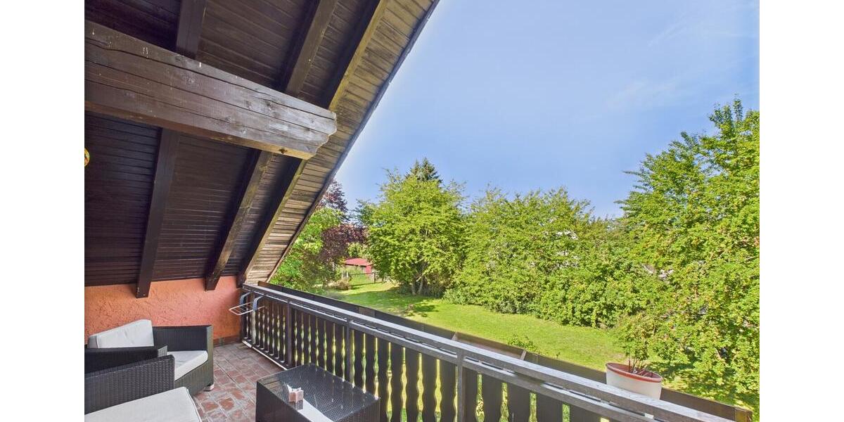 Freistehendes Einfamilienhaus in massiver Bauweise mit großem Grundstück zu vermieten! 6 zimmer