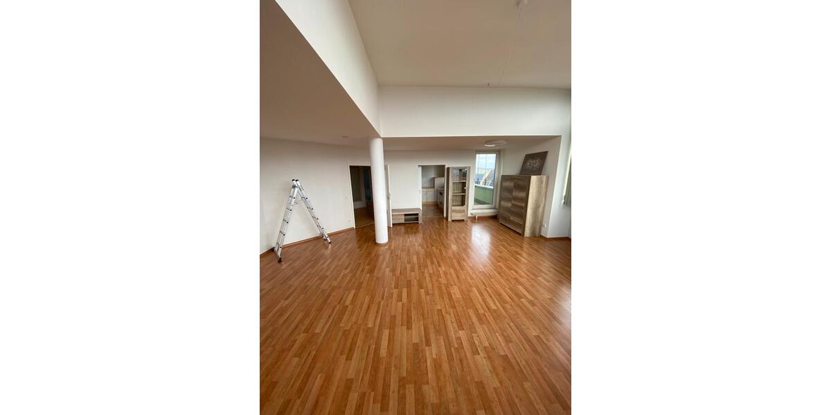 Erdgeschoßwohnung Plauen Bahnhofsvorstadt - 3 Zimmer, 115 m&sup2;, 160.000&euro; | Angebot:26726669