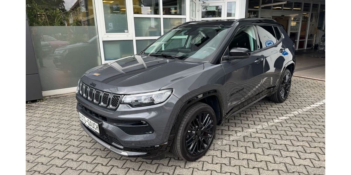 Jeep Compass 11.200 km 29.900 &euro; Mannheim 68169