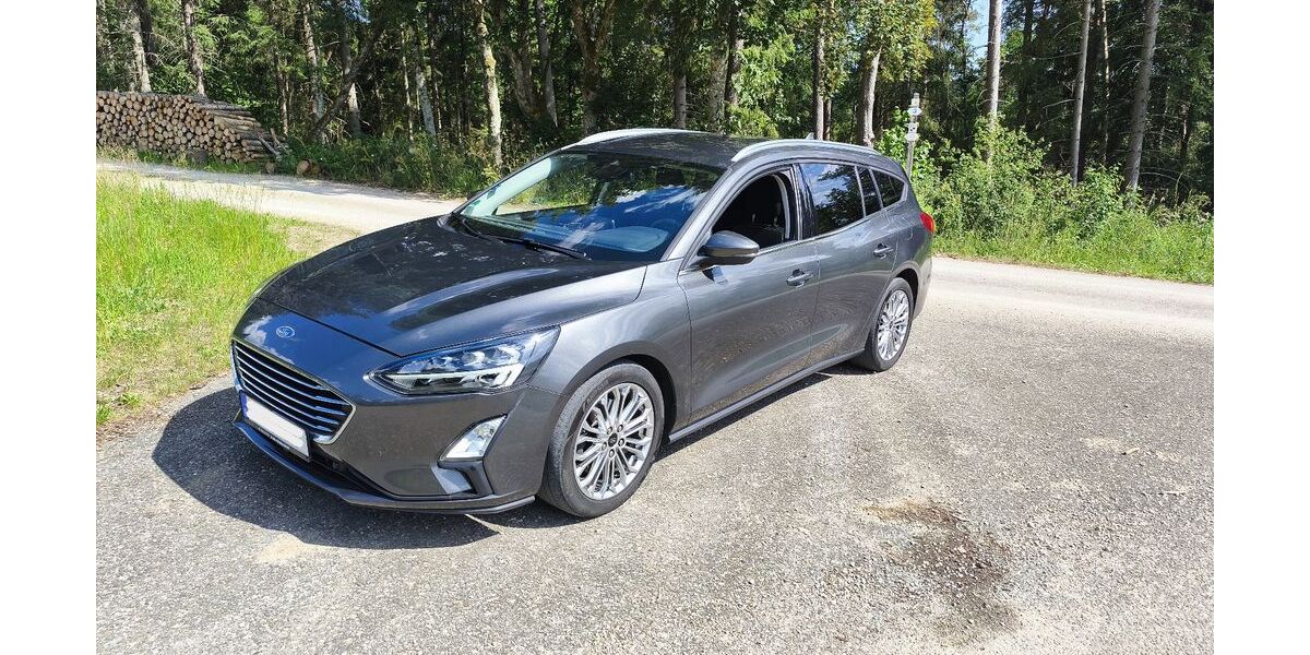 Ford Focus 113.600 km 13.400 &euro; Überlingen 88662