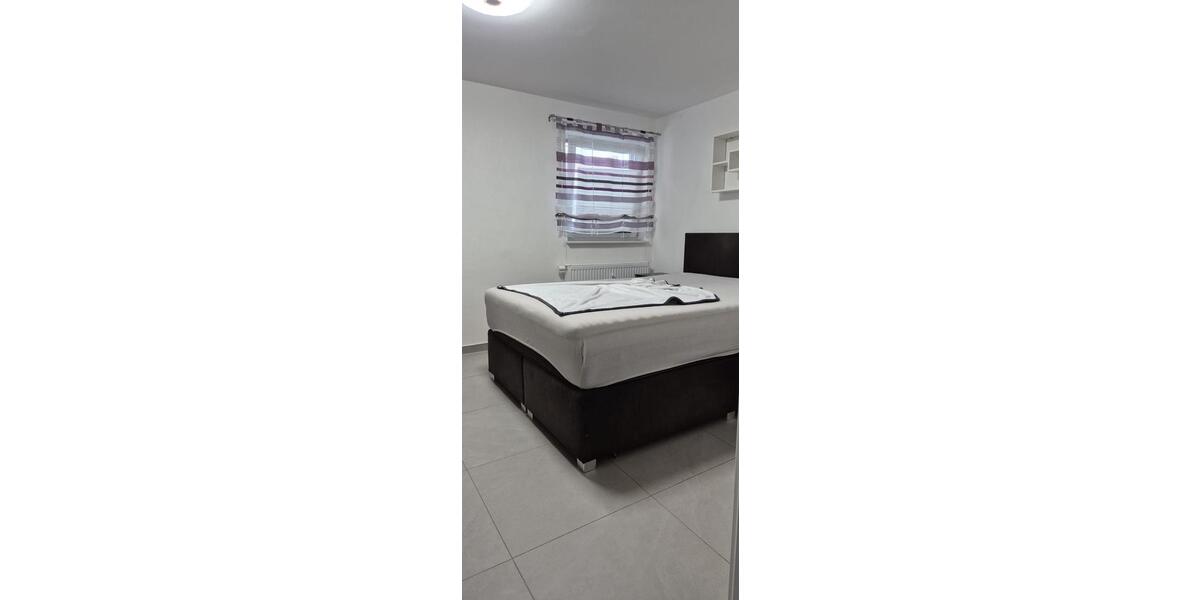 Erdgeschoßwohnung Borken (Hessen) - 3 Zimmer, 100 m&sup2;, 980&euro; | Angebot:26234356