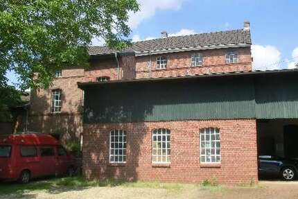 Haus zum Kaufen in Mönchengladbach 590.000 €