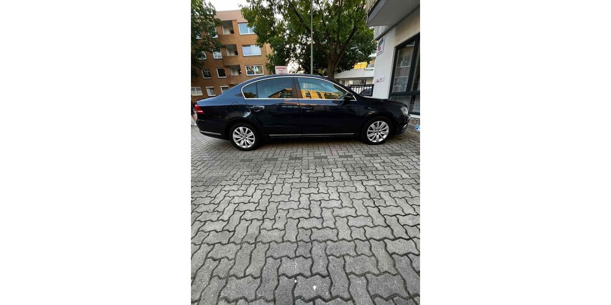 VW Passat 142.000 km 7.900 &euro; Bremerhaven 27568