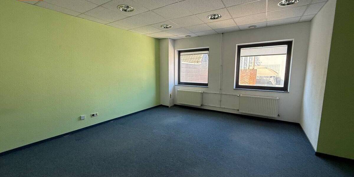 Gewerbeobjekt Neuwied - 4 Zimmer, 1.600&euro; | Angebot:26796571